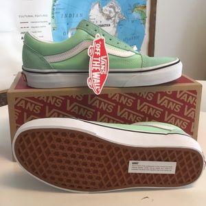 Vans Old Skool size 7.5 women